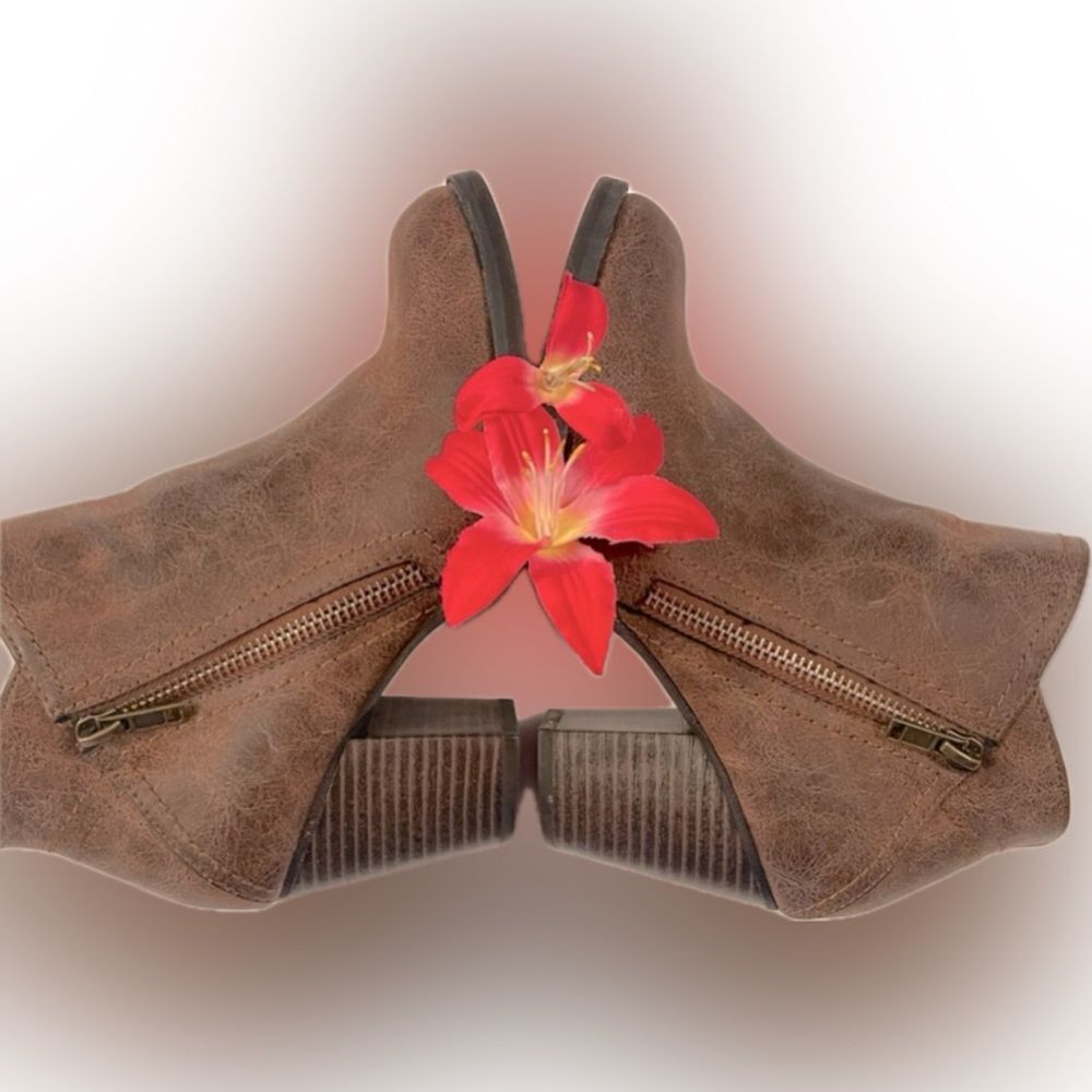 Timeless! Gorgeous Rampage “RAMPLEASE” boots! - Picture 5 of 15